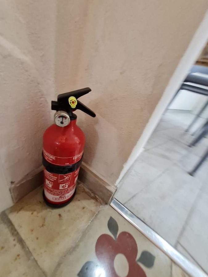 Tra I Mari Villa Trapani Luaran gambar